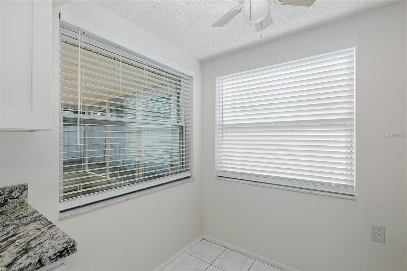 1148 FERNWOOD DR — photo 7