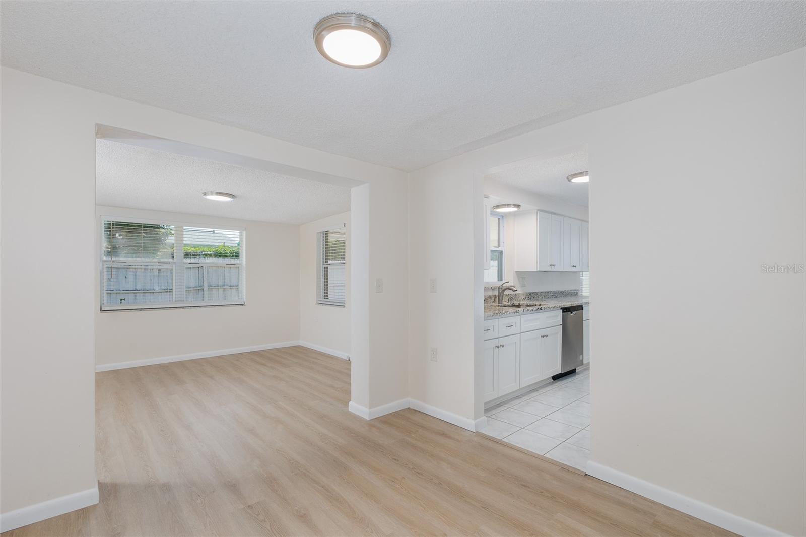 1148 FERNWOOD DR — photo 31