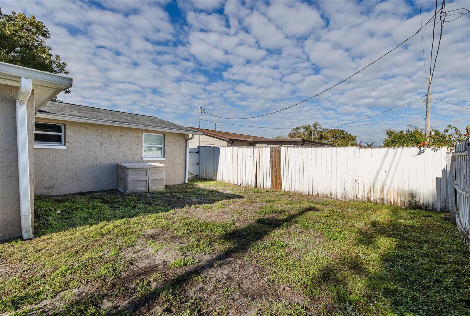 1148 FERNWOOD DR — photo 19