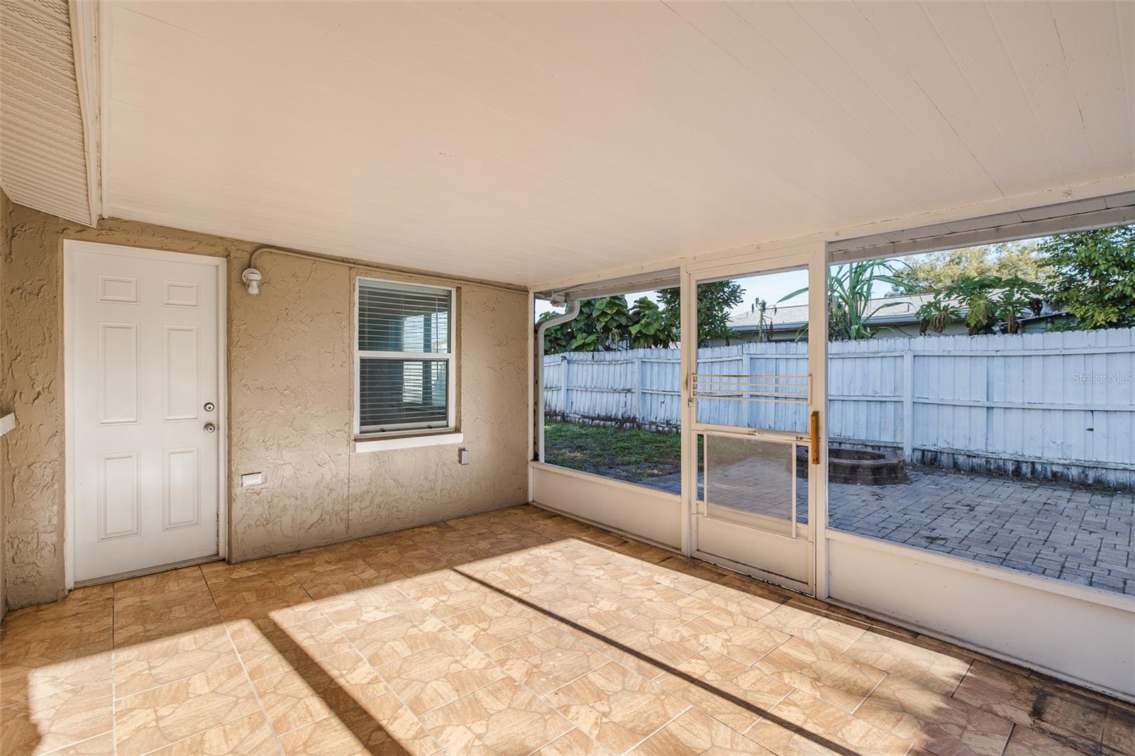 1148 FERNWOOD DR — photo 14