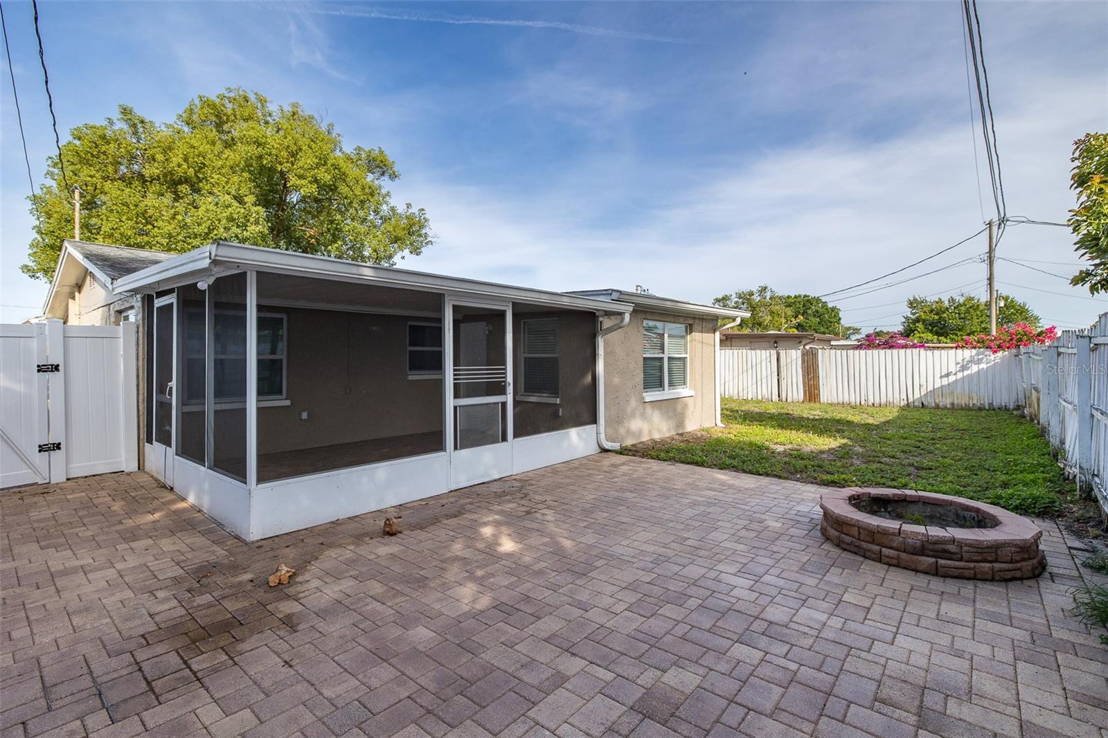 1148 FERNWOOD DR — photo 13