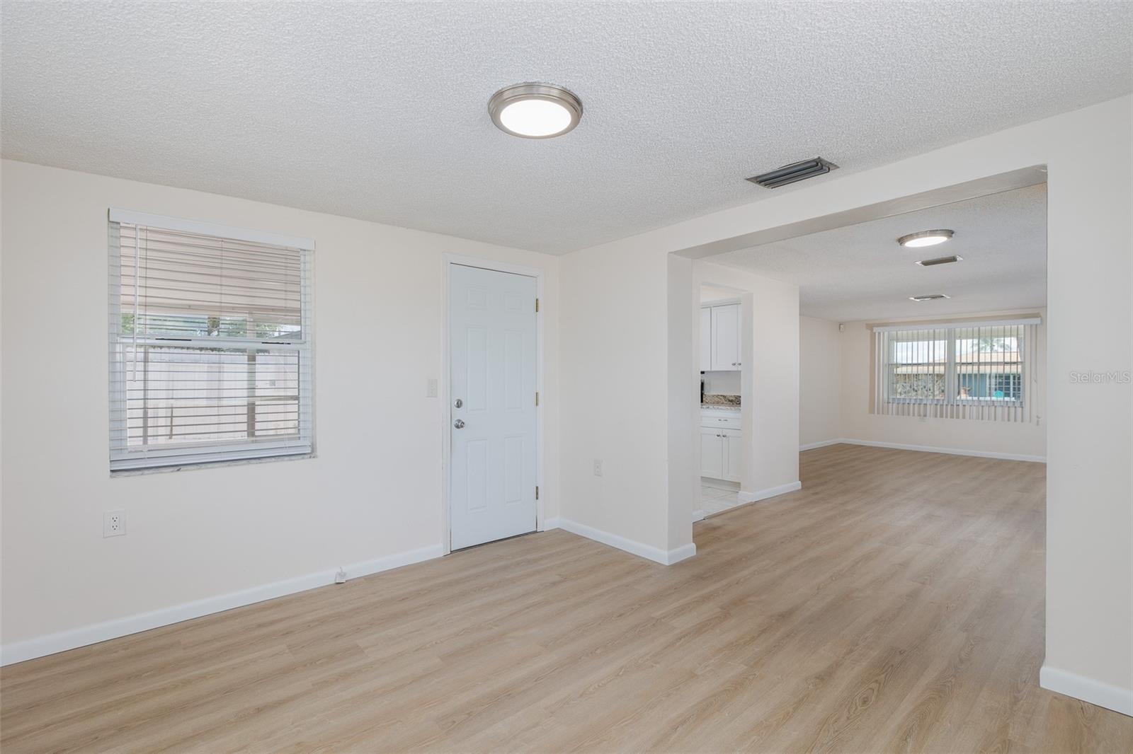 1148 FERNWOOD DR — photo 29
