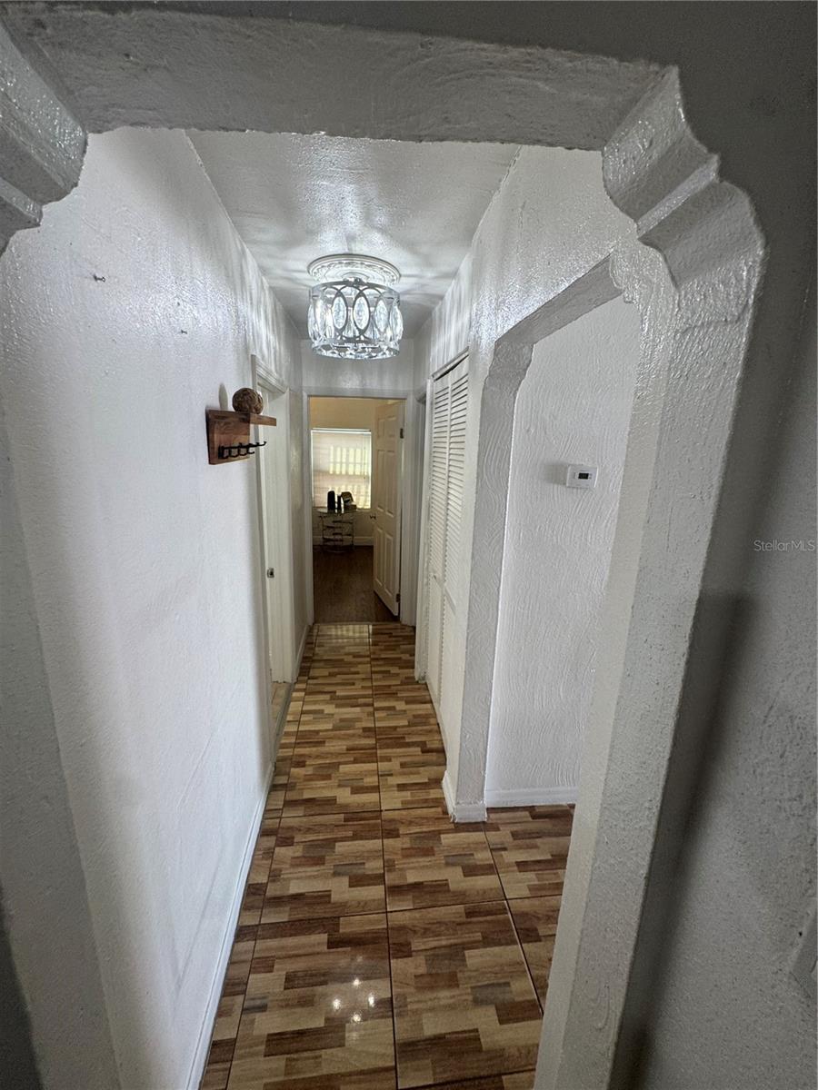 2312 W LA SALLE ST — photo 5