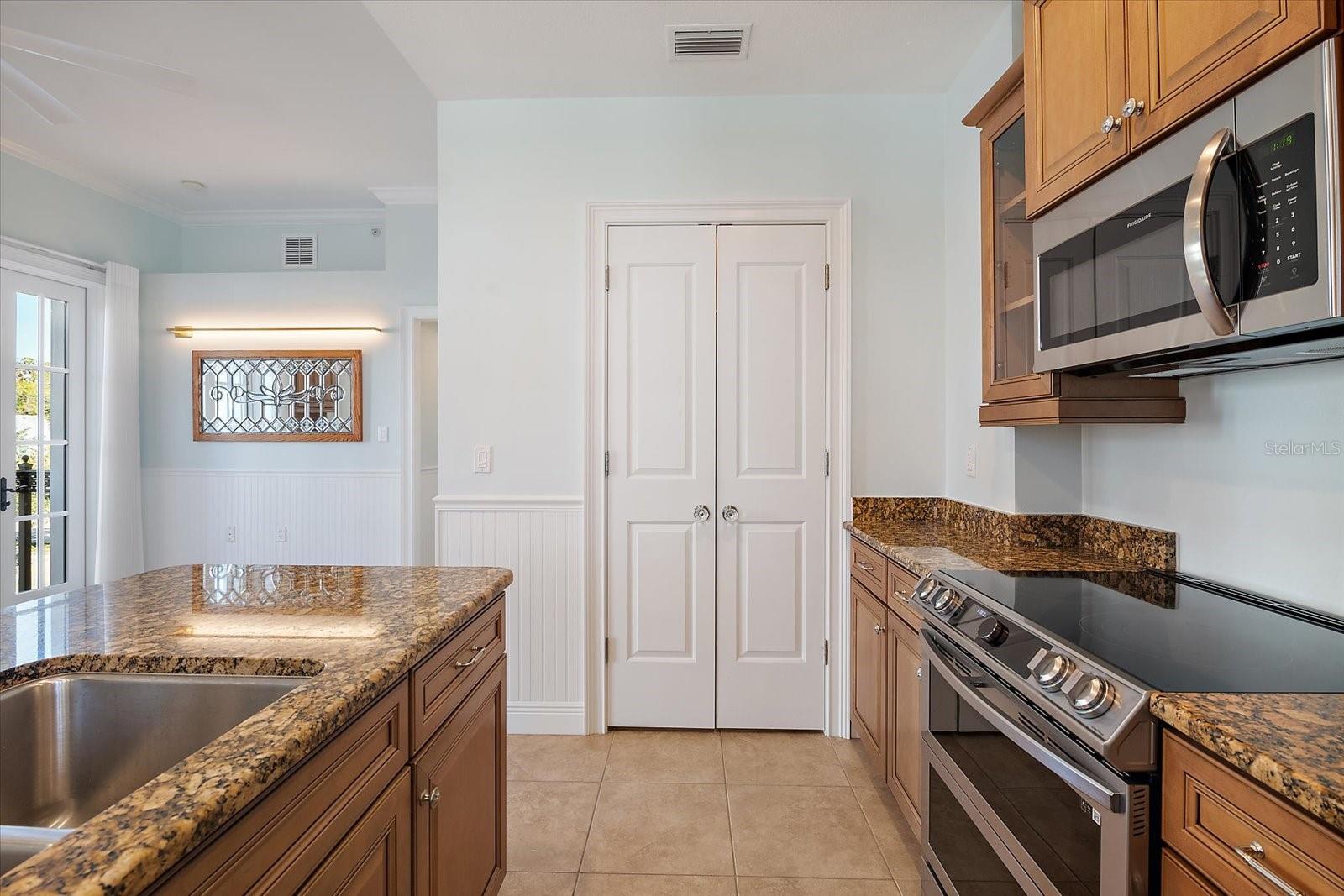 445 N ORANGE AVE #210 — photo 8