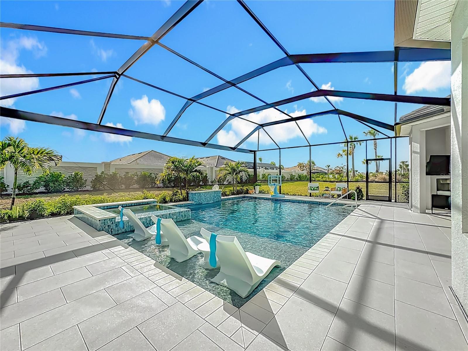 16306 ISOLA PL — photo 74