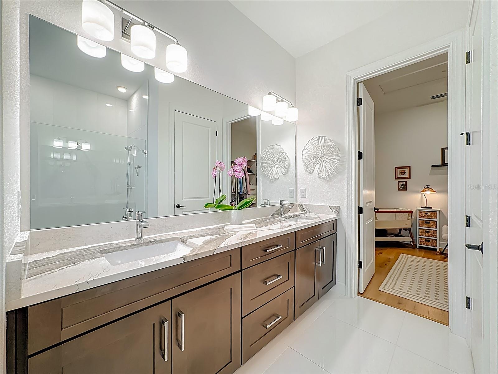 16306 ISOLA PL — photo 49