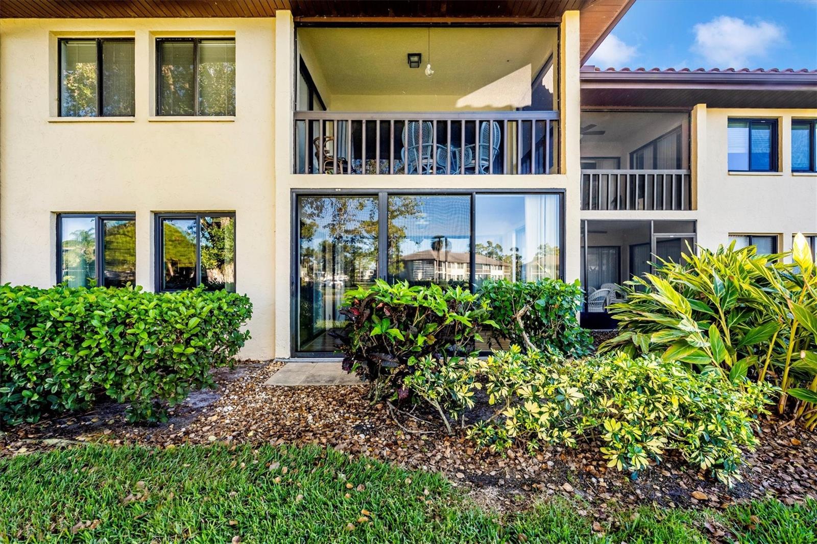 5219 LAKE VILLAGE DR #21 — photo 44