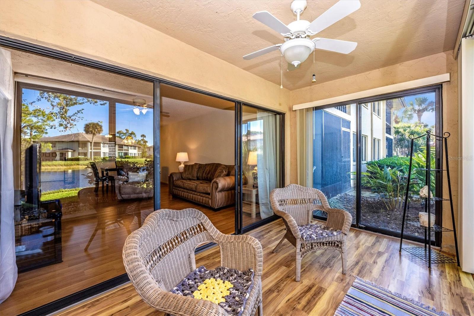 5219 LAKE VILLAGE DR #21 — photo 36