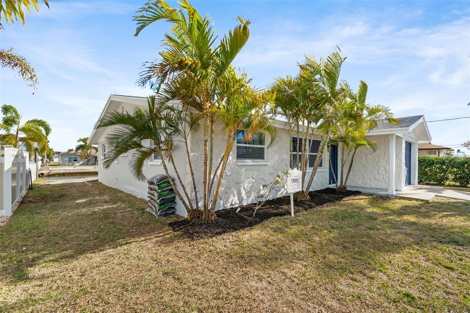 13804 VICTOR AVE — photo 3