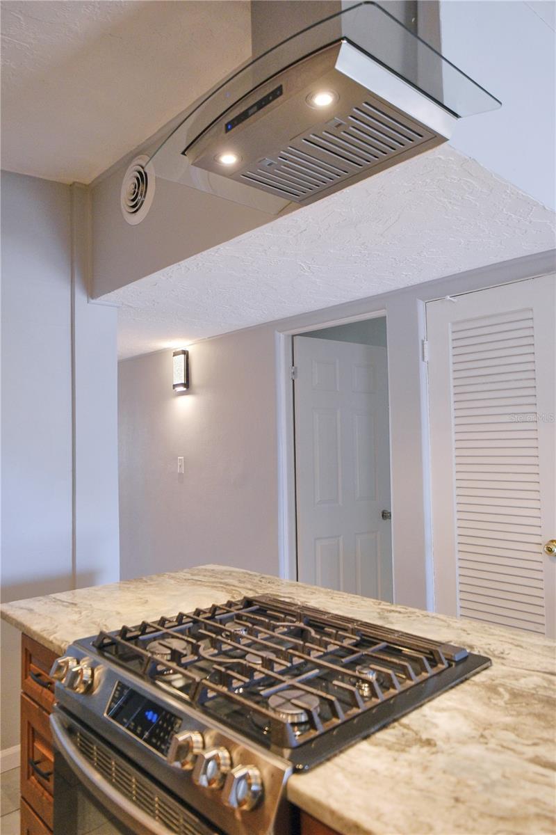 6811 GEORGIA AVE — photo 31