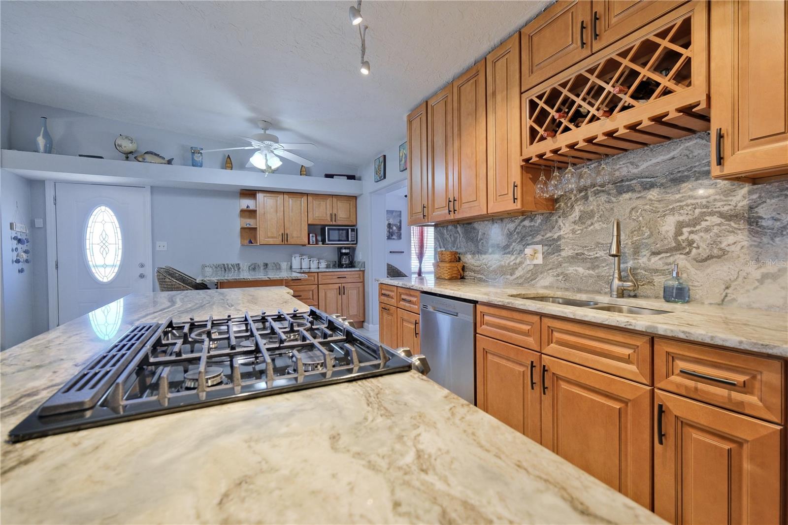 6811 GEORGIA AVE — photo 28