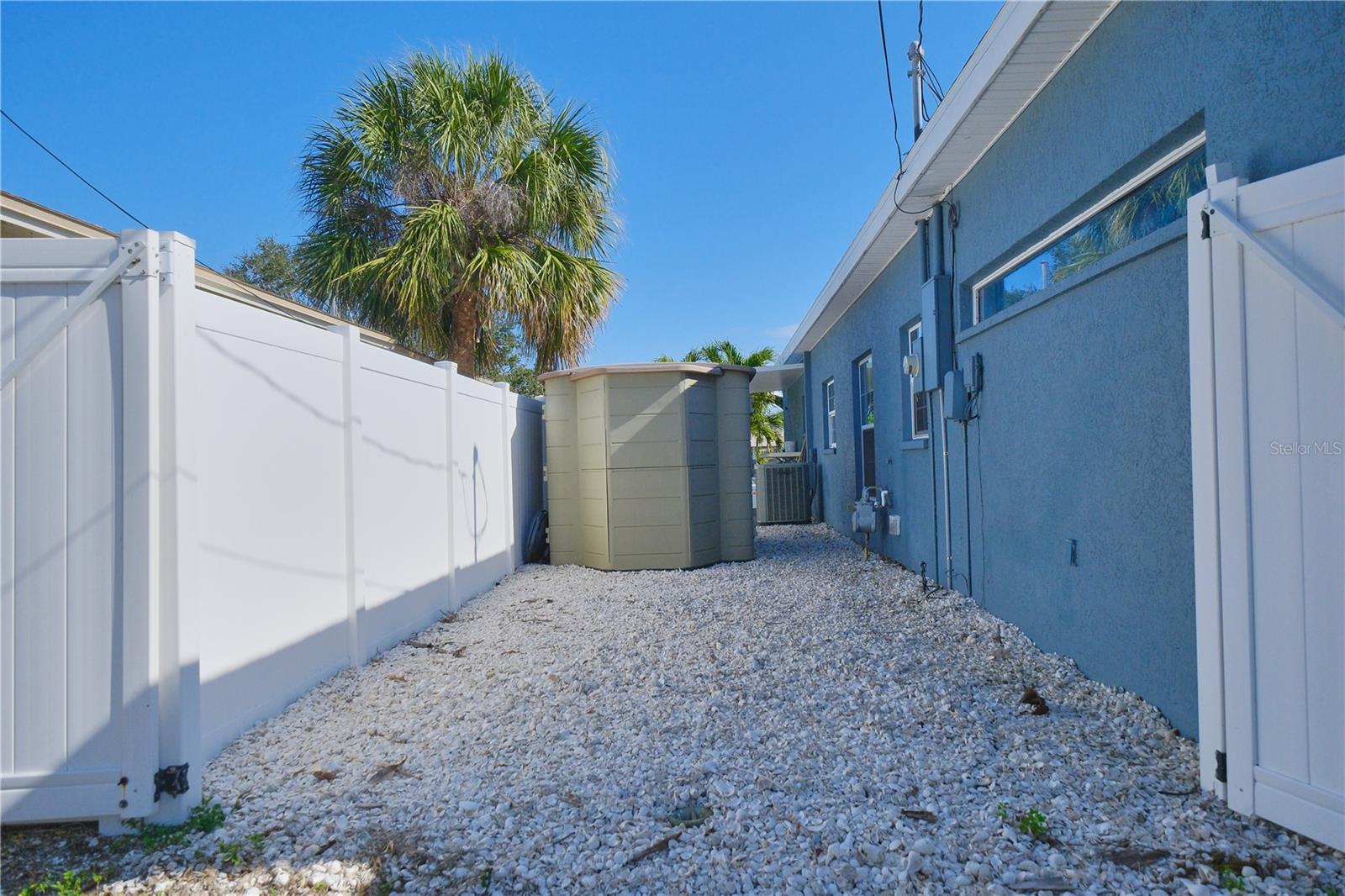 6811 GEORGIA AVE — photo 62
