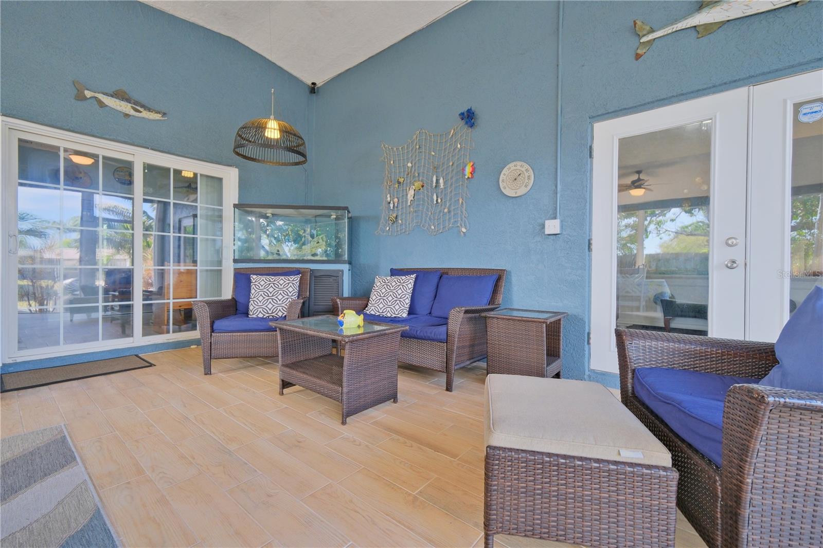 6811 GEORGIA AVE — photo 8