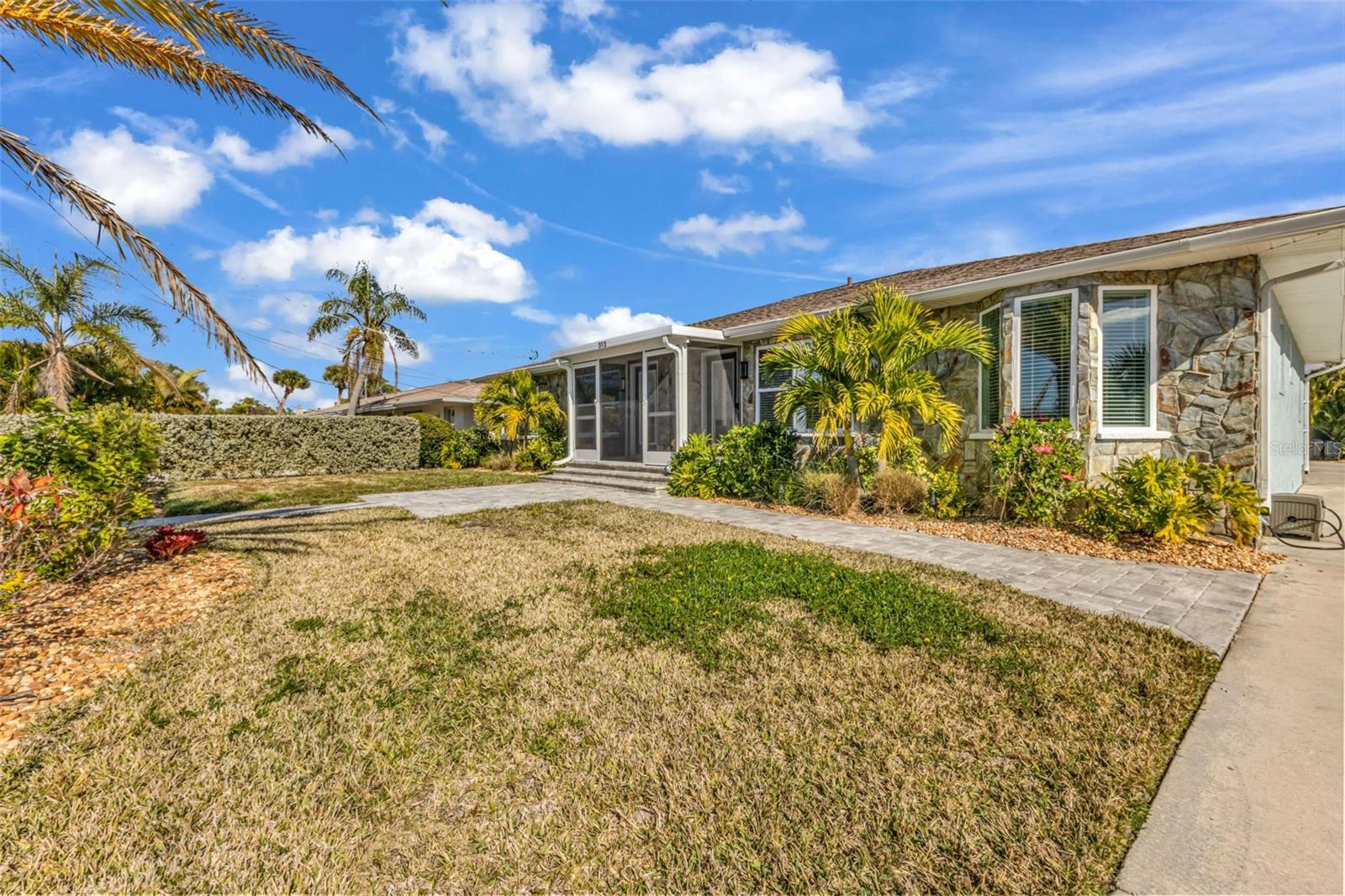 312 BAYSHORE RD — photo 65