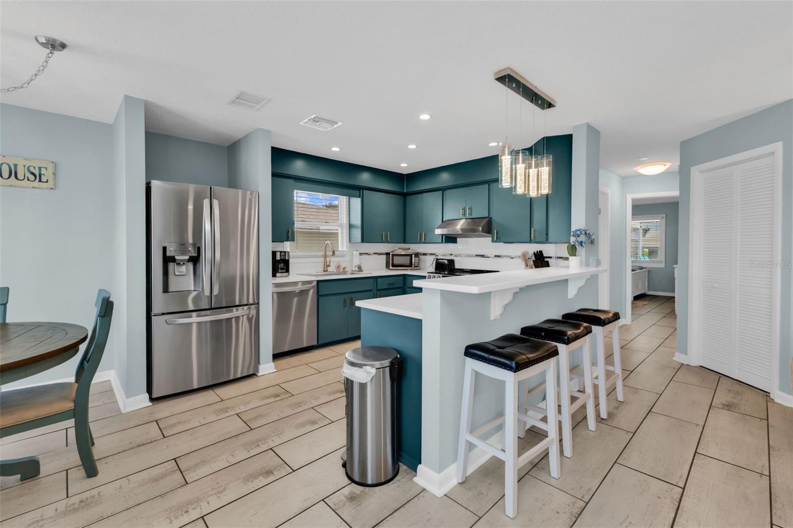 312 BAYSHORE RD — photo 45
