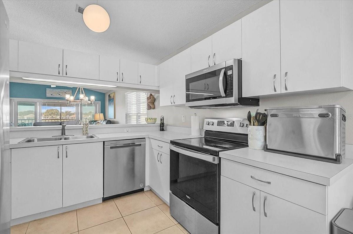 4219 CADDIE DR E #204 — photo 9