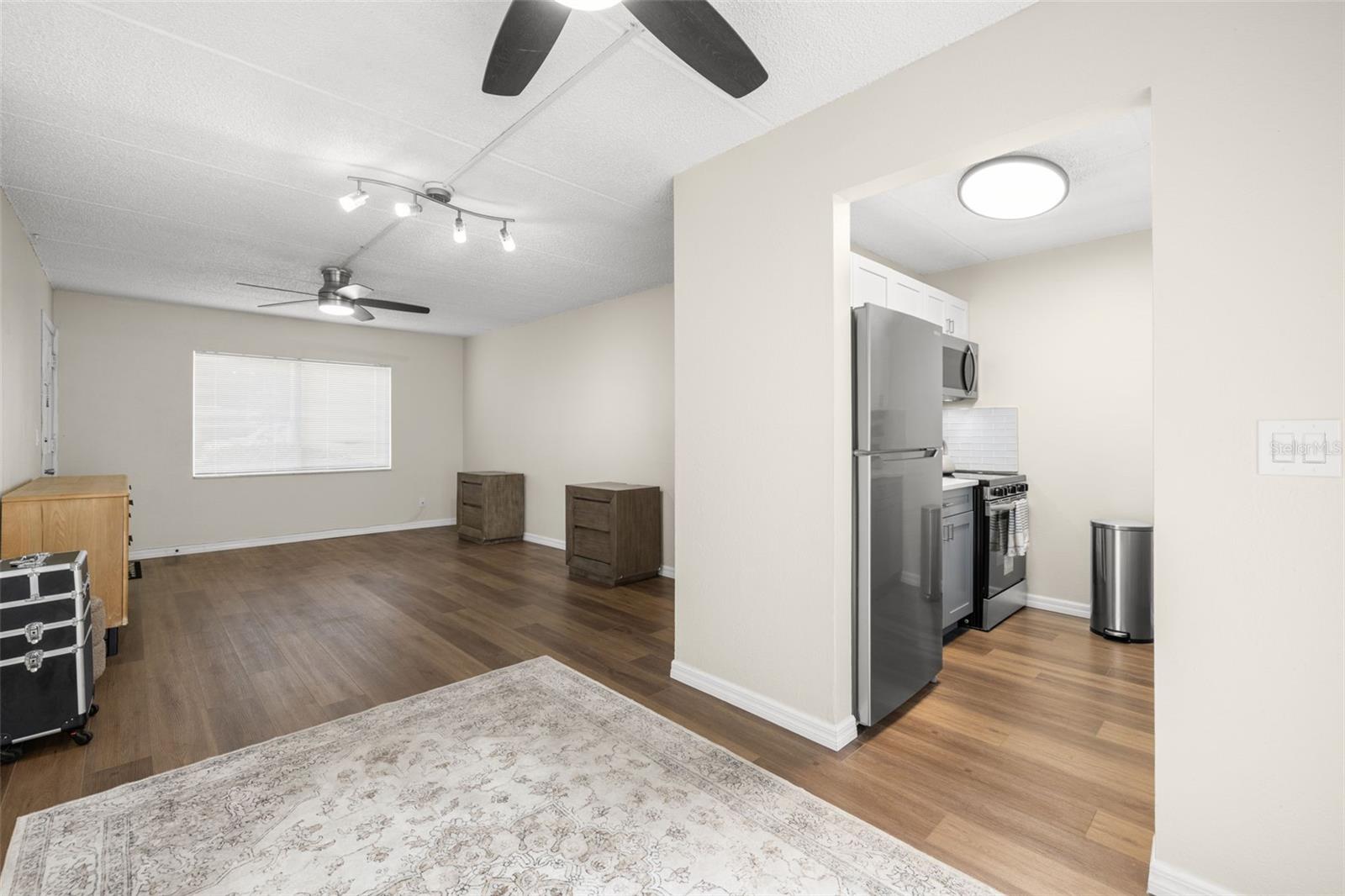 3206 W AZEELE ST #128 — photo 6