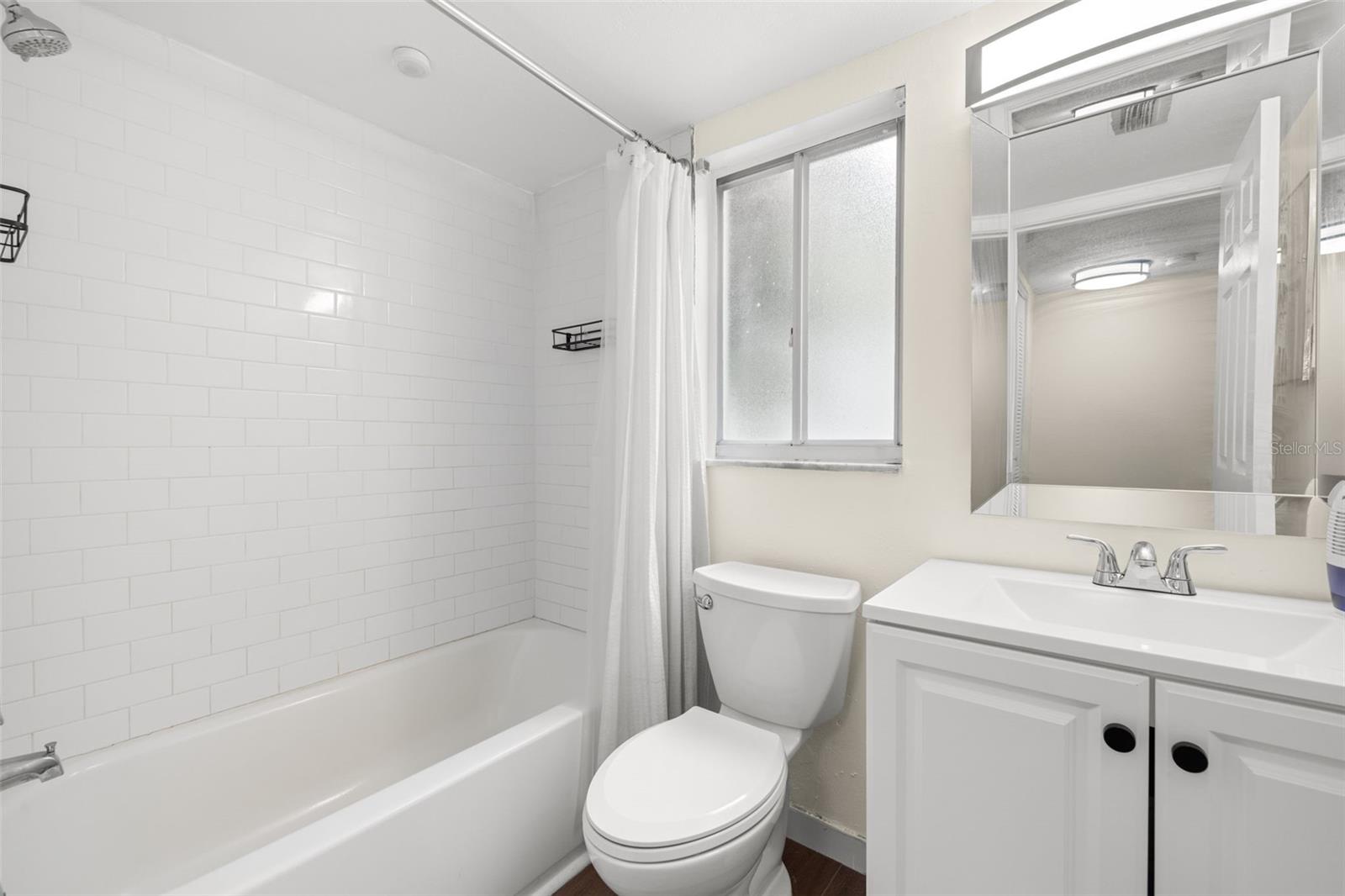 3206 W AZEELE ST #128 — photo 18