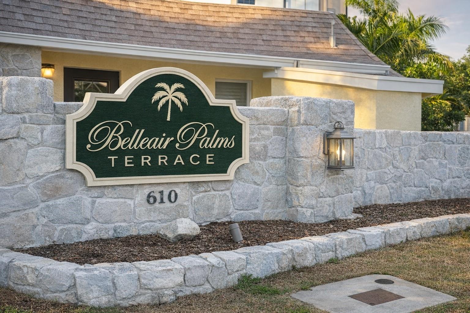 Home in BELLEAIR BLUFFS — photo 3