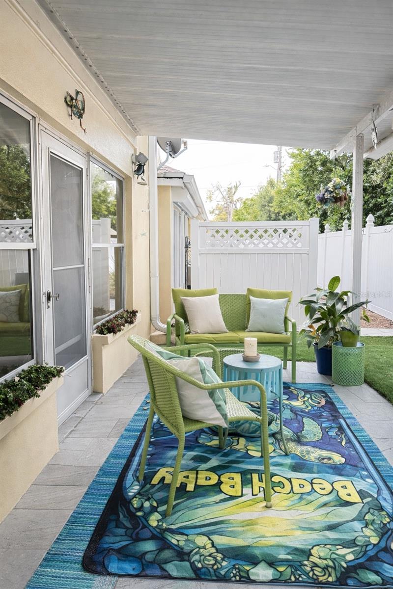 Home in BELLEAIR BLUFFS — photo 18