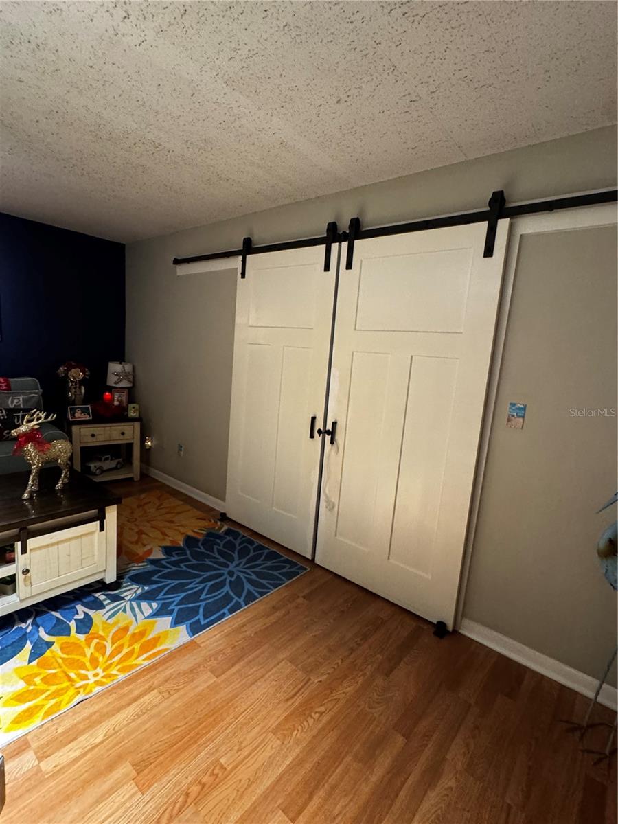 Home in BELLEAIR BLUFFS — photo 14