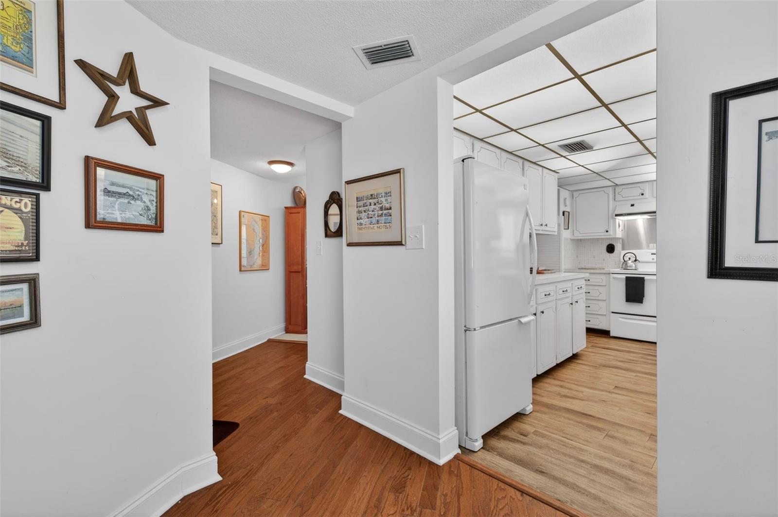 1200 N SHORE DR NE #201 furnished — photo 35