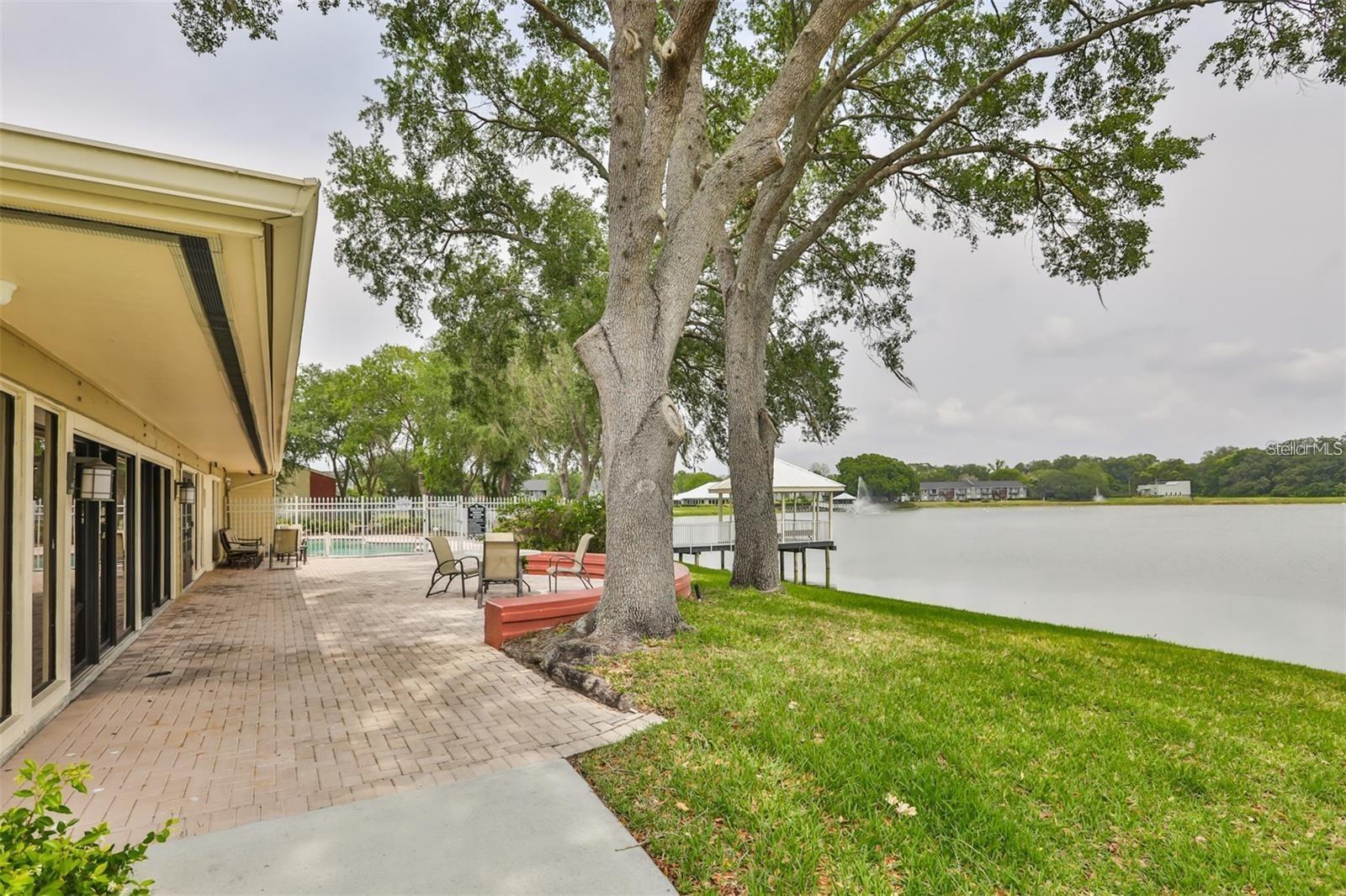 215 LAKE BROOK CIR #204 — photo 9