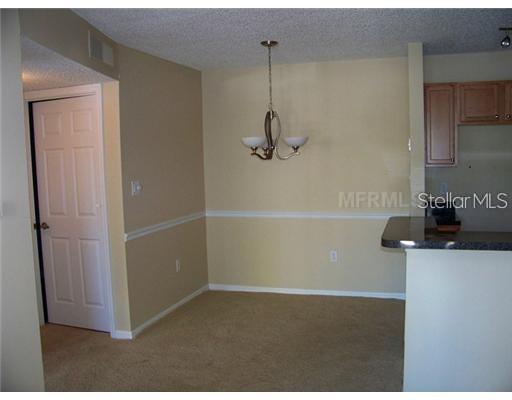 215 LAKE BROOK CIR #204 — photo 4