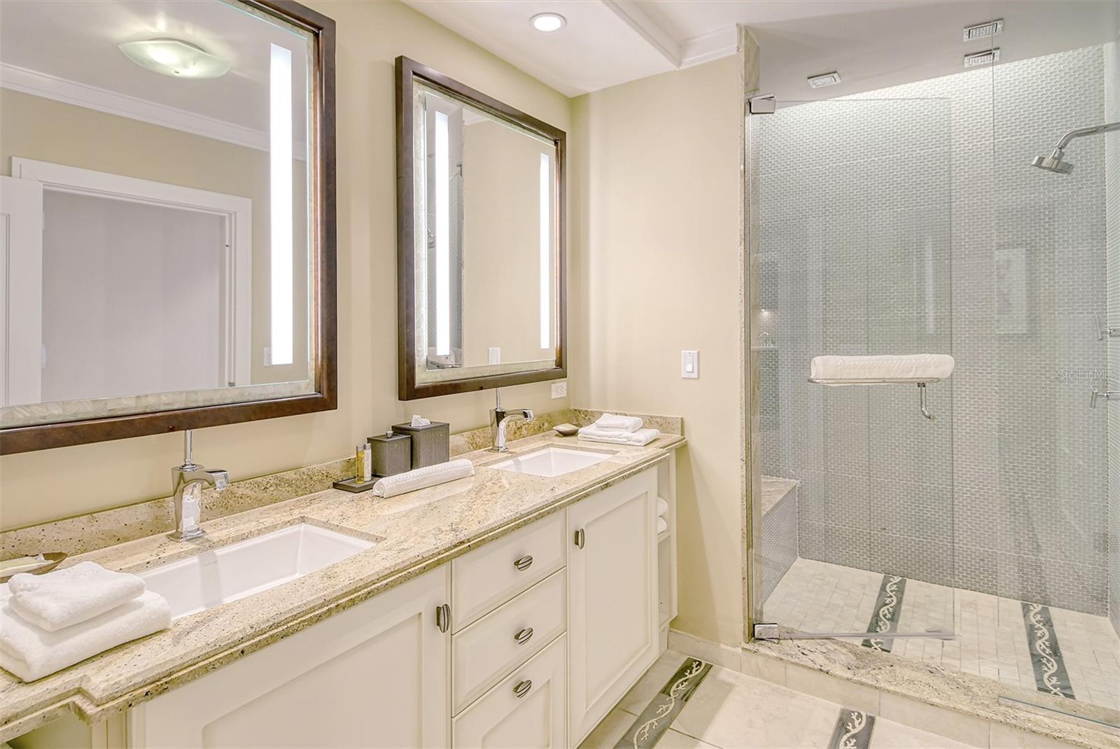 915 SEASIDE DR #511, Weeks 16-17 — photo 23