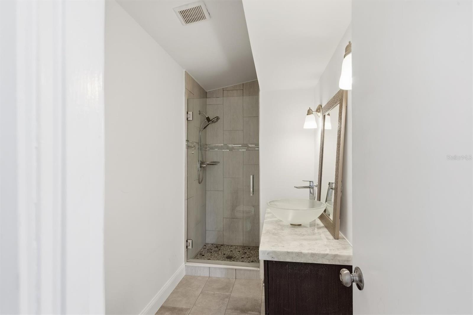 425 PARTRIDGE CIR — photo 32