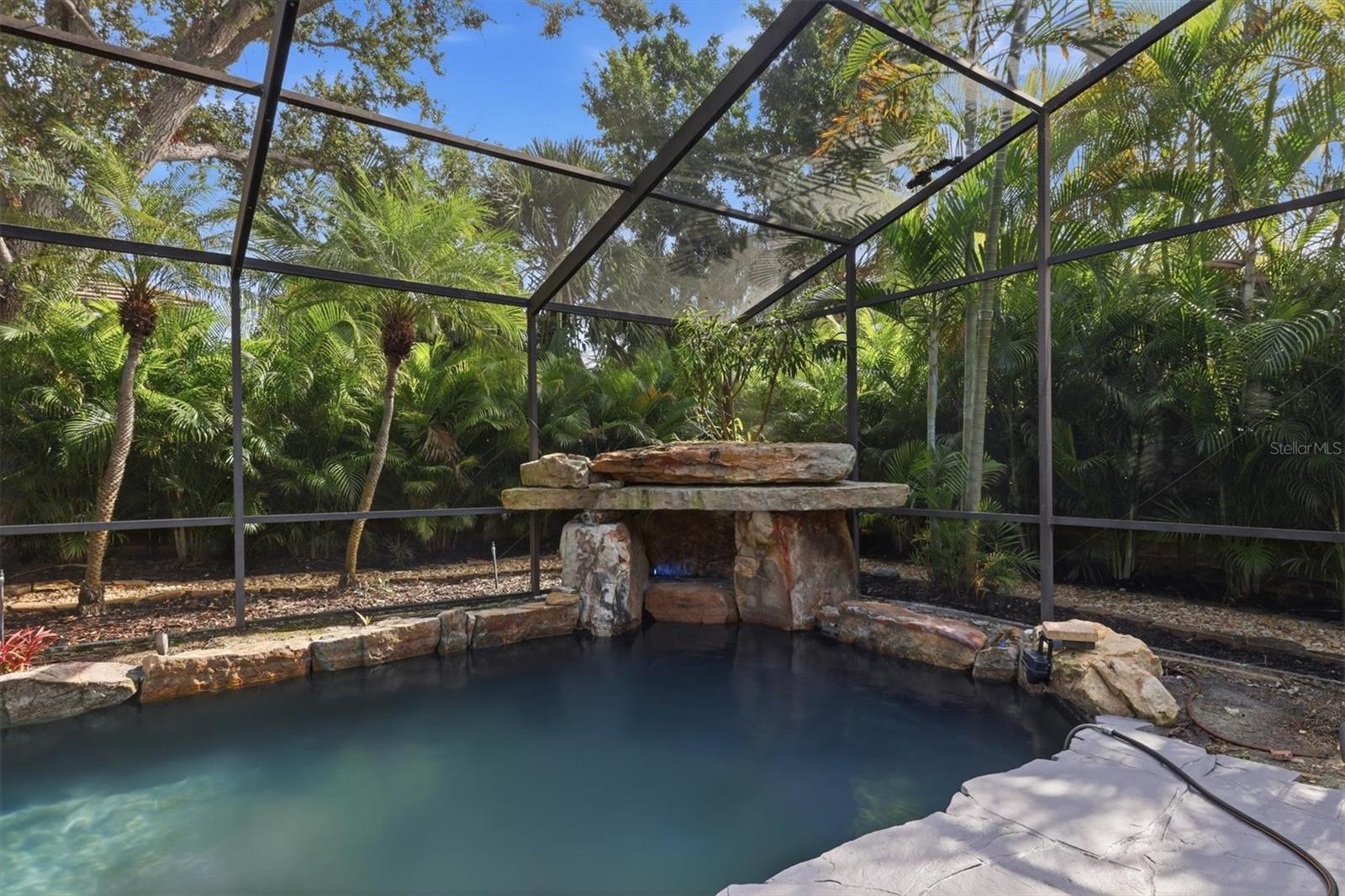 425 PARTRIDGE CIR — photo 42