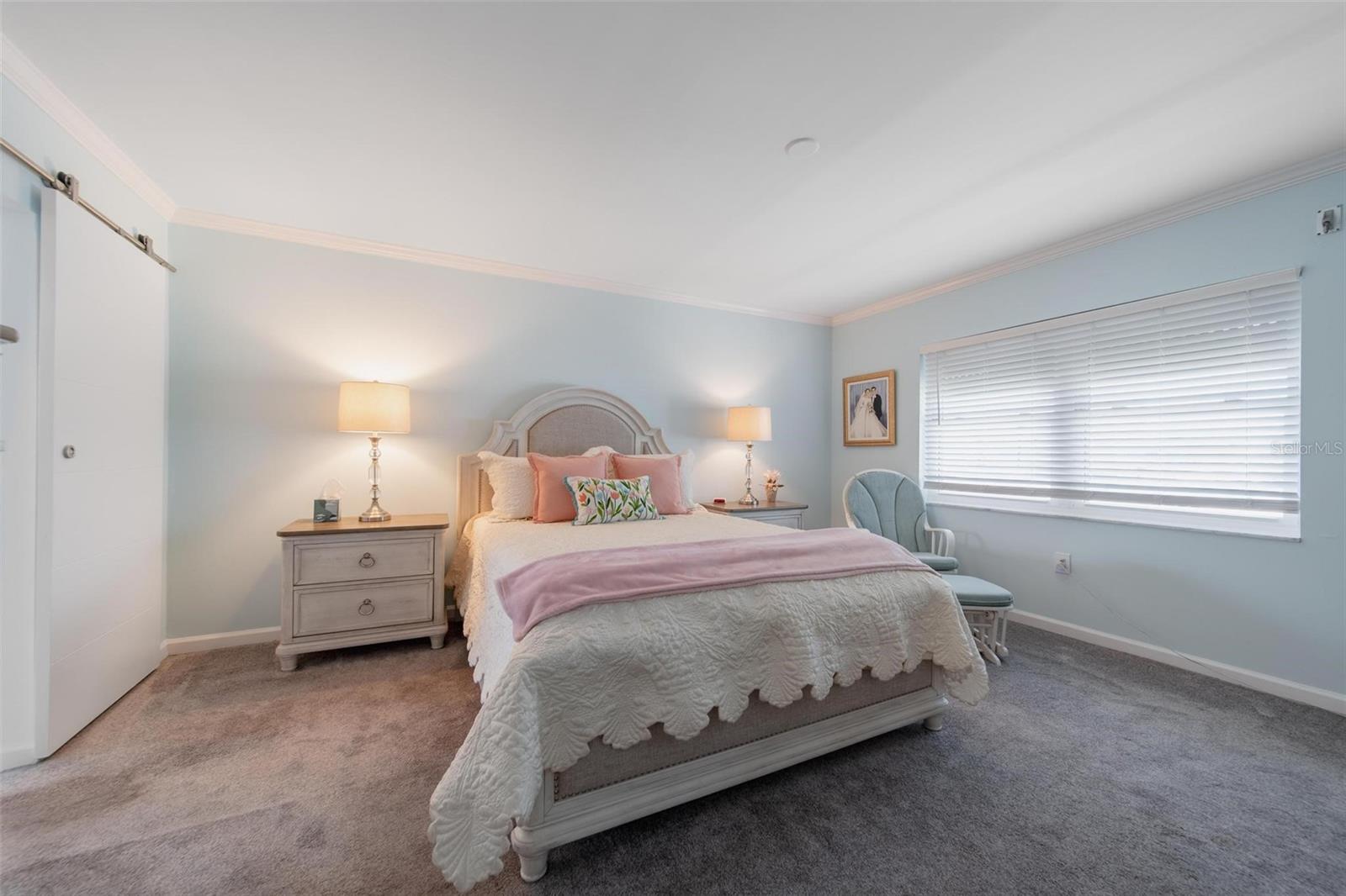 5020 BRITTANY DR S #324 — photo 17