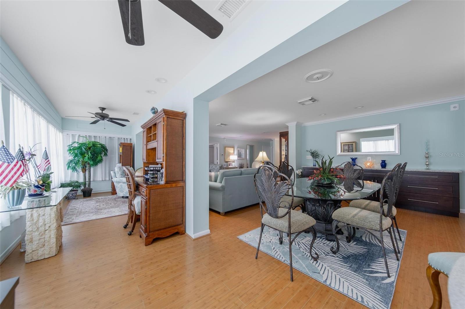 5020 BRITTANY DR S #324 — photo 9