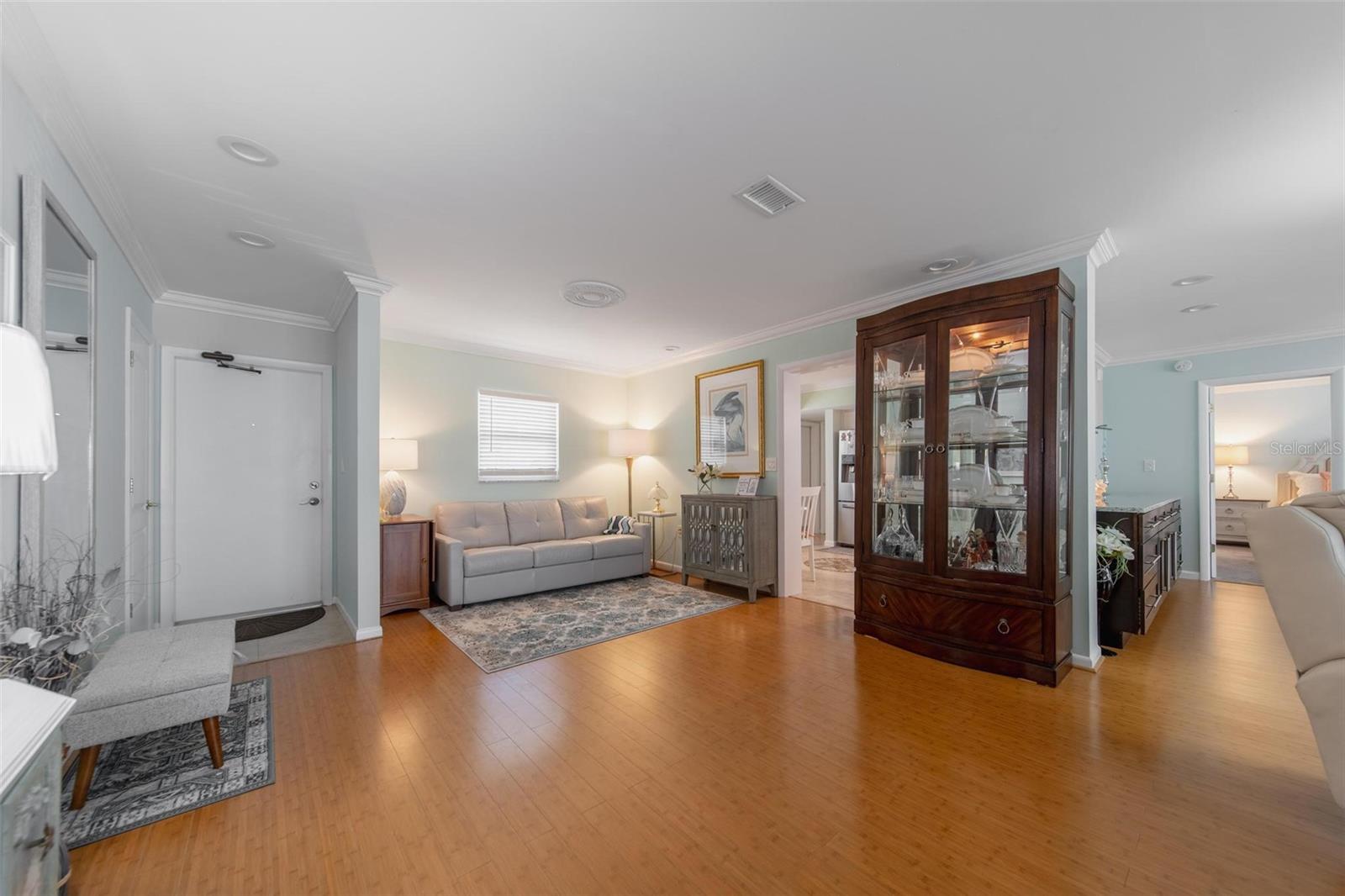 5020 BRITTANY DR S #324 — photo 12