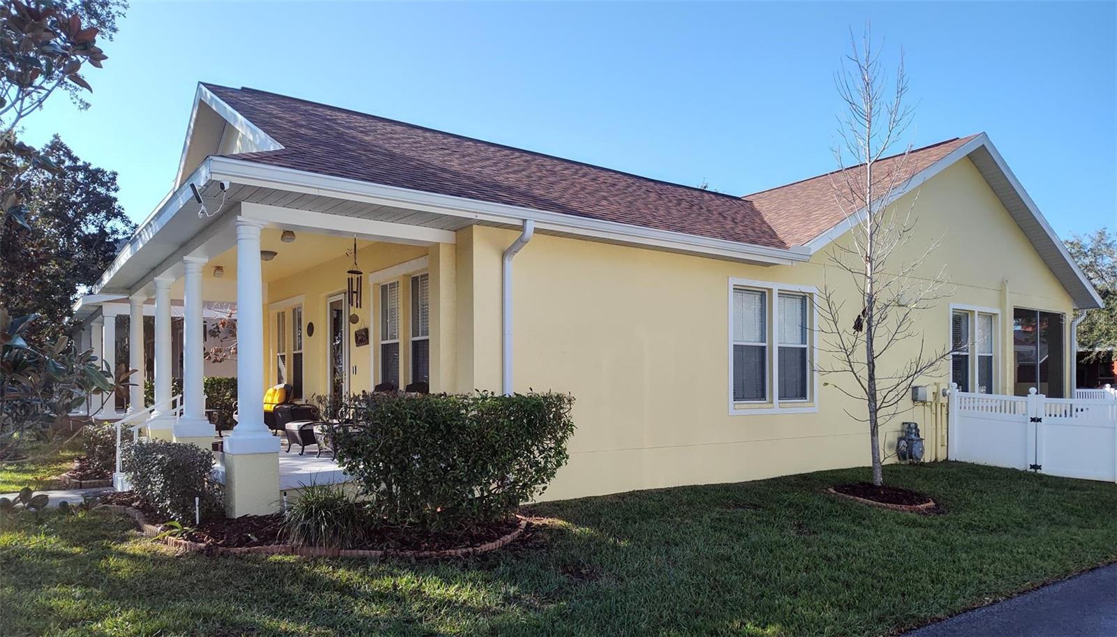 3639 HURSTON ST — photo 4