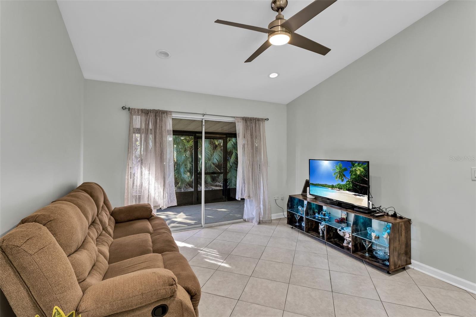 5370 ROYAL PALM AVE #5370 — photo 17