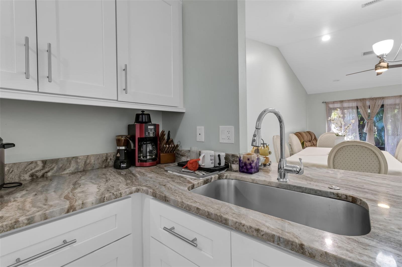 5370 ROYAL PALM AVE #5370 — photo 8