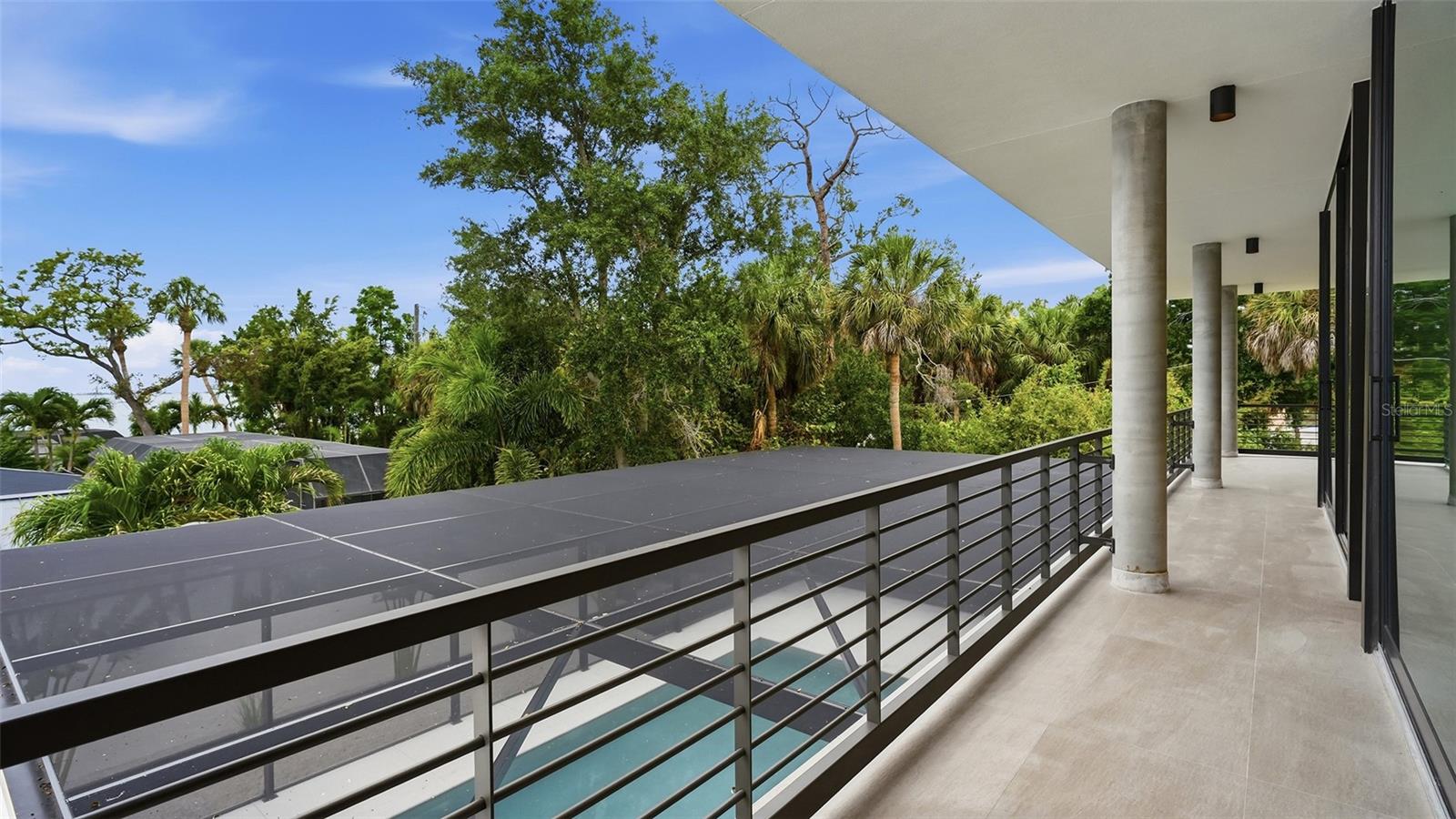 359 N SHORE DR — photo 29