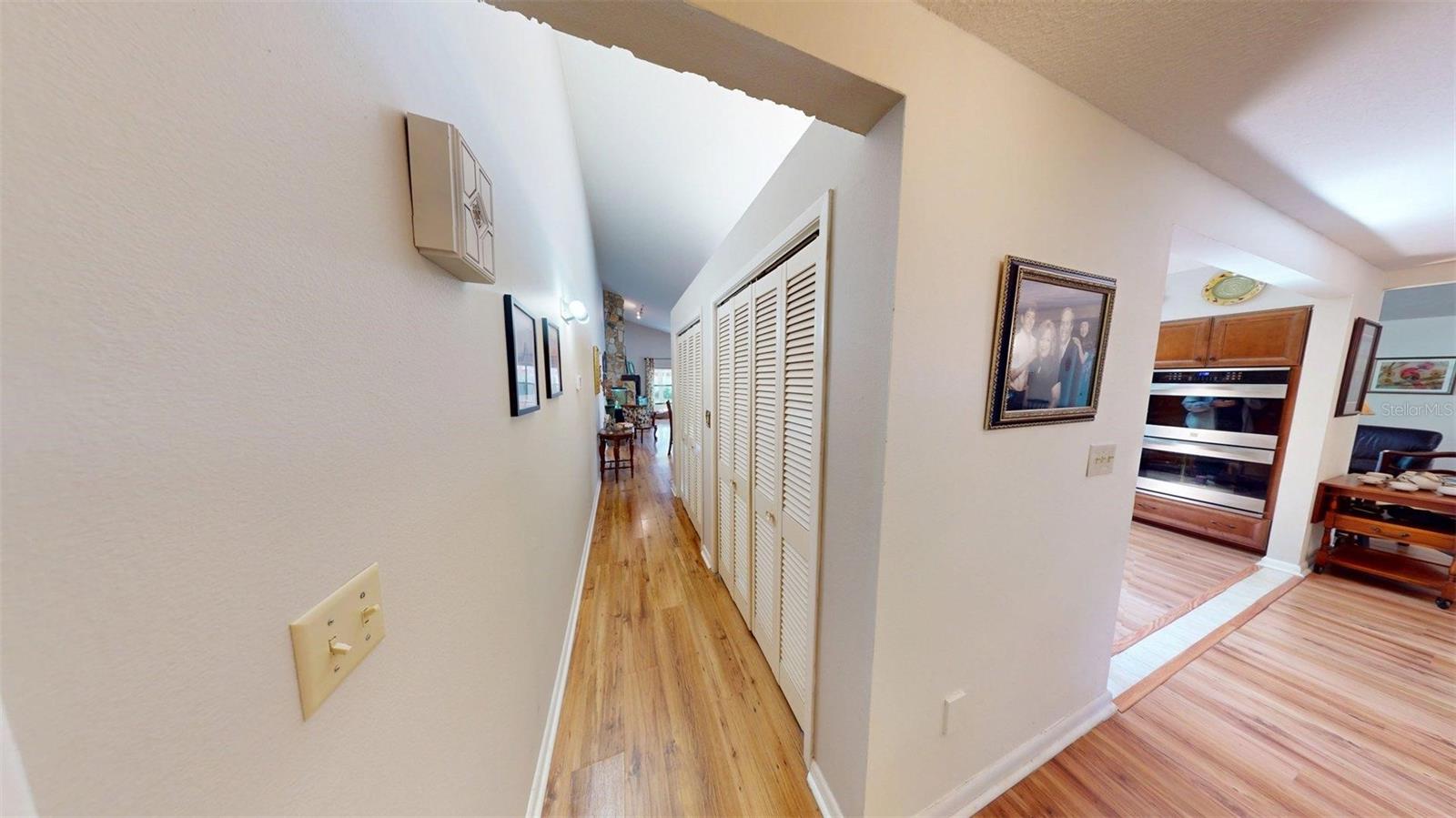 2215 TONIWOOD LN — photo 18