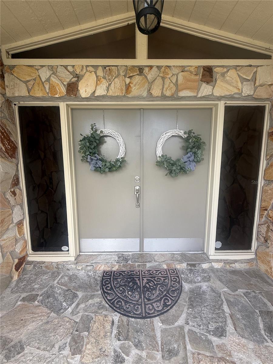 2215 TONIWOOD LN — photo 8