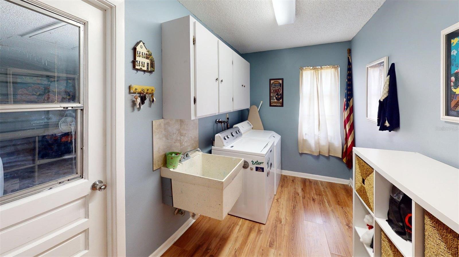 2215 TONIWOOD LN — photo 37