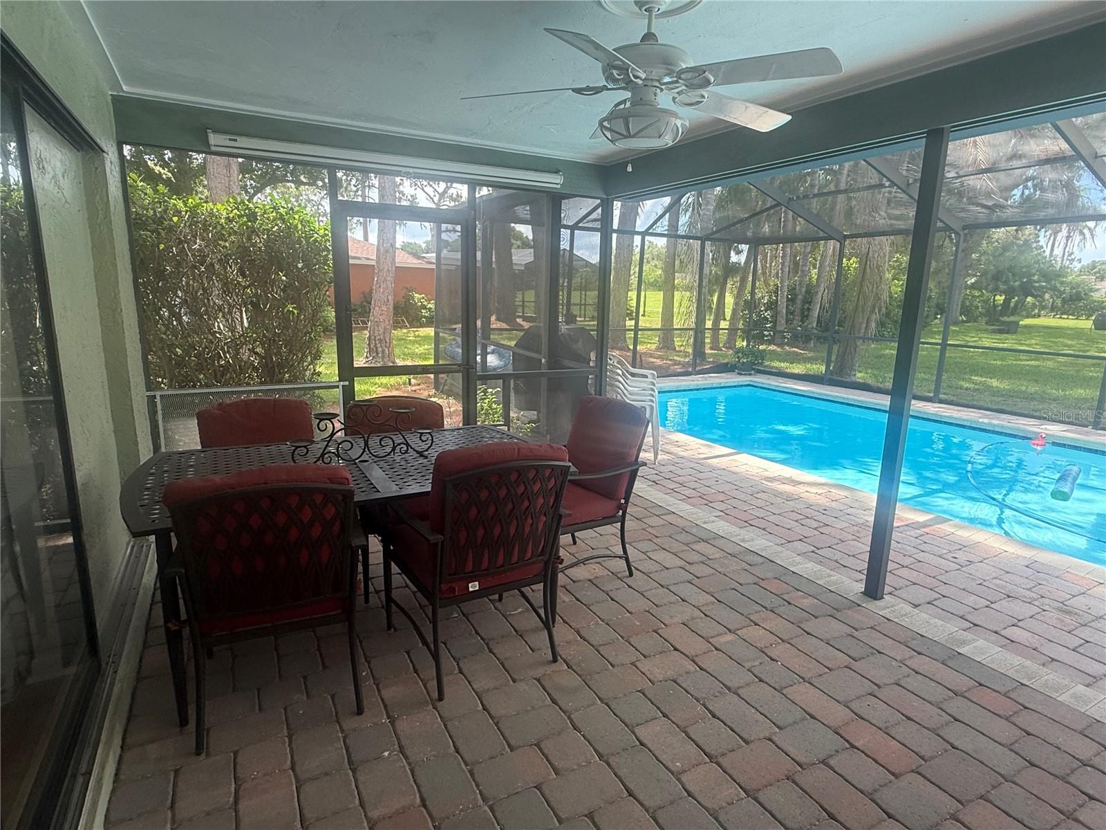 2215 TONIWOOD LN — photo 40