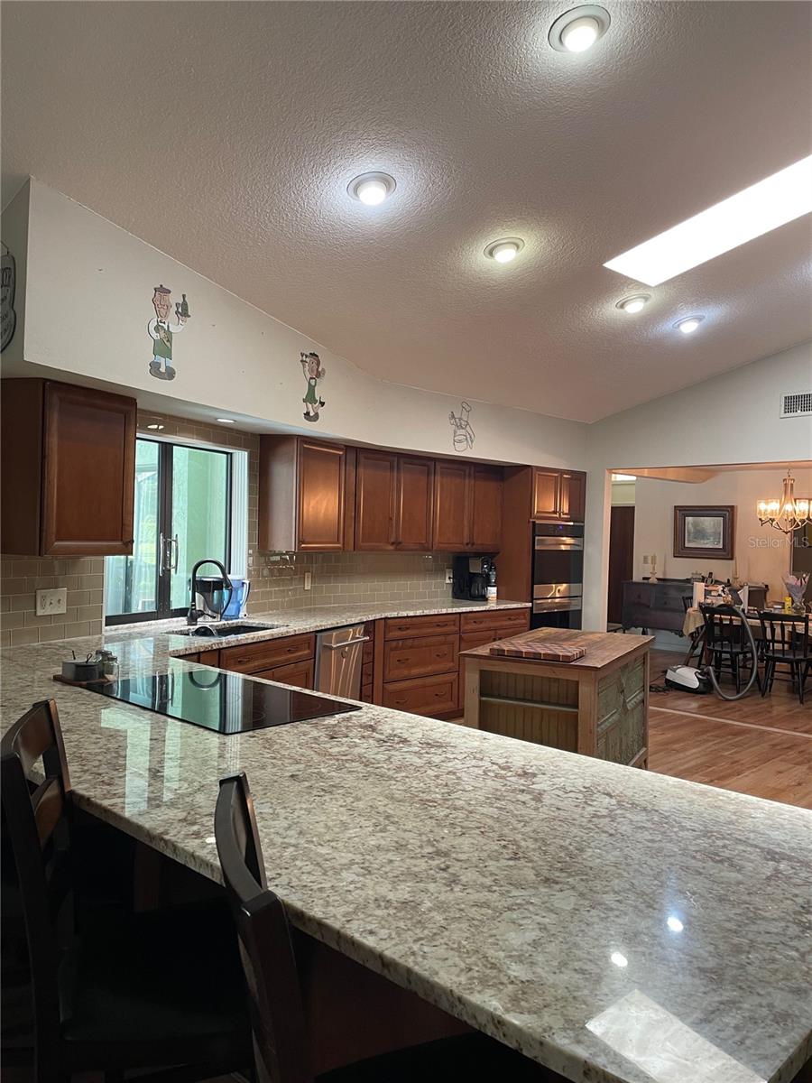 2215 TONIWOOD LN — photo 17