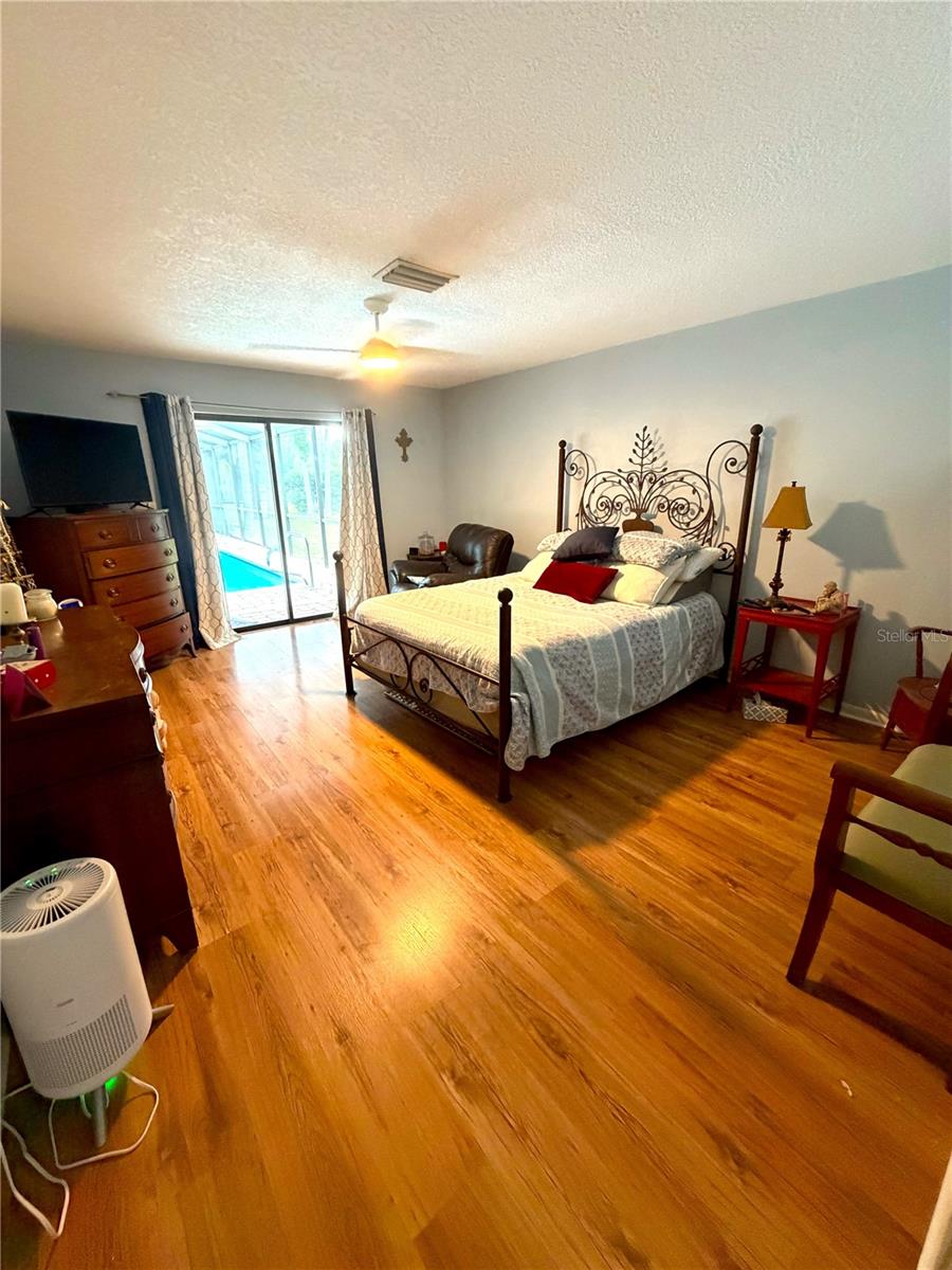 2215 TONIWOOD LN — photo 26