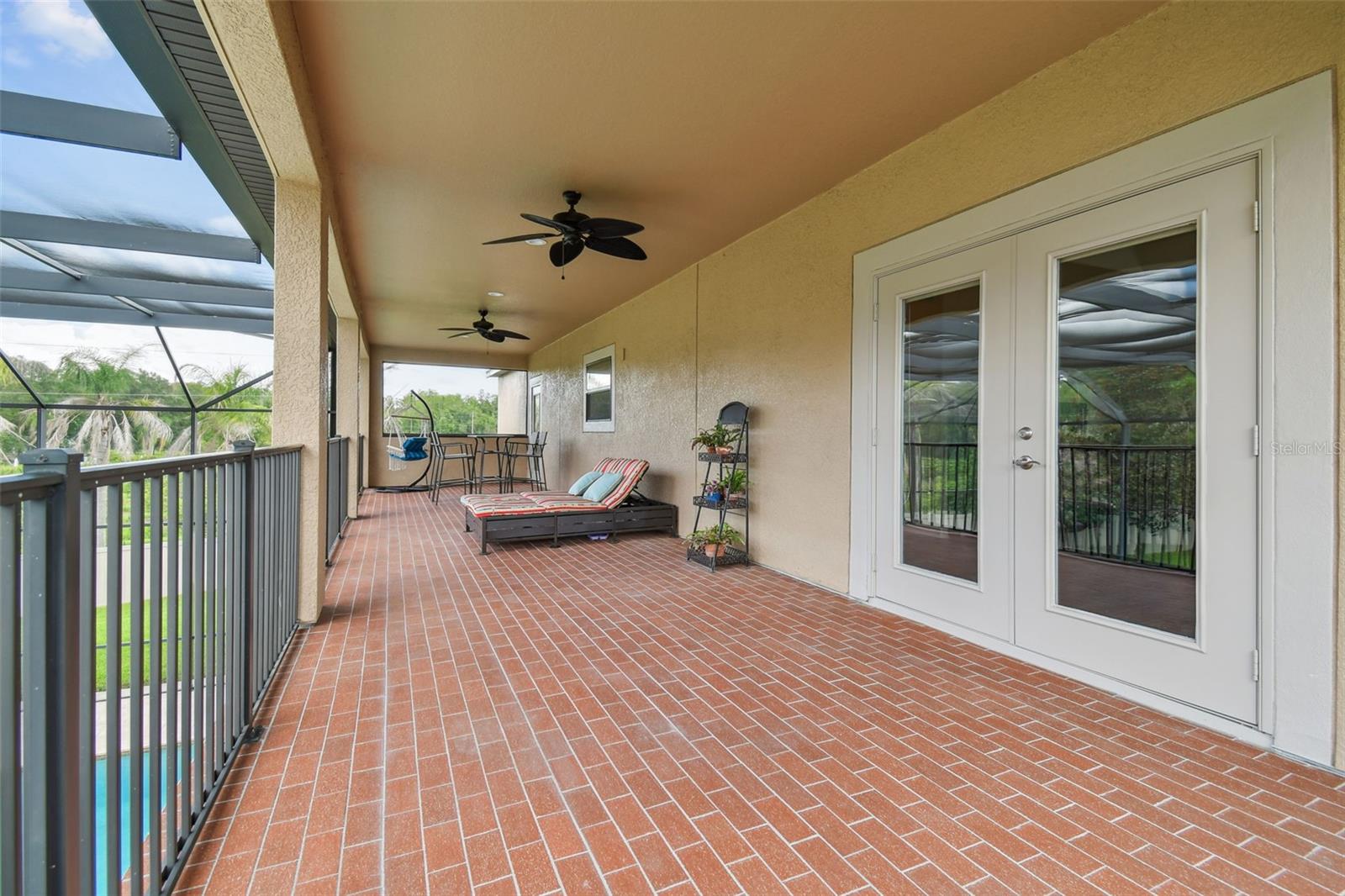 2566 LAKE MANOR DR — photo 62