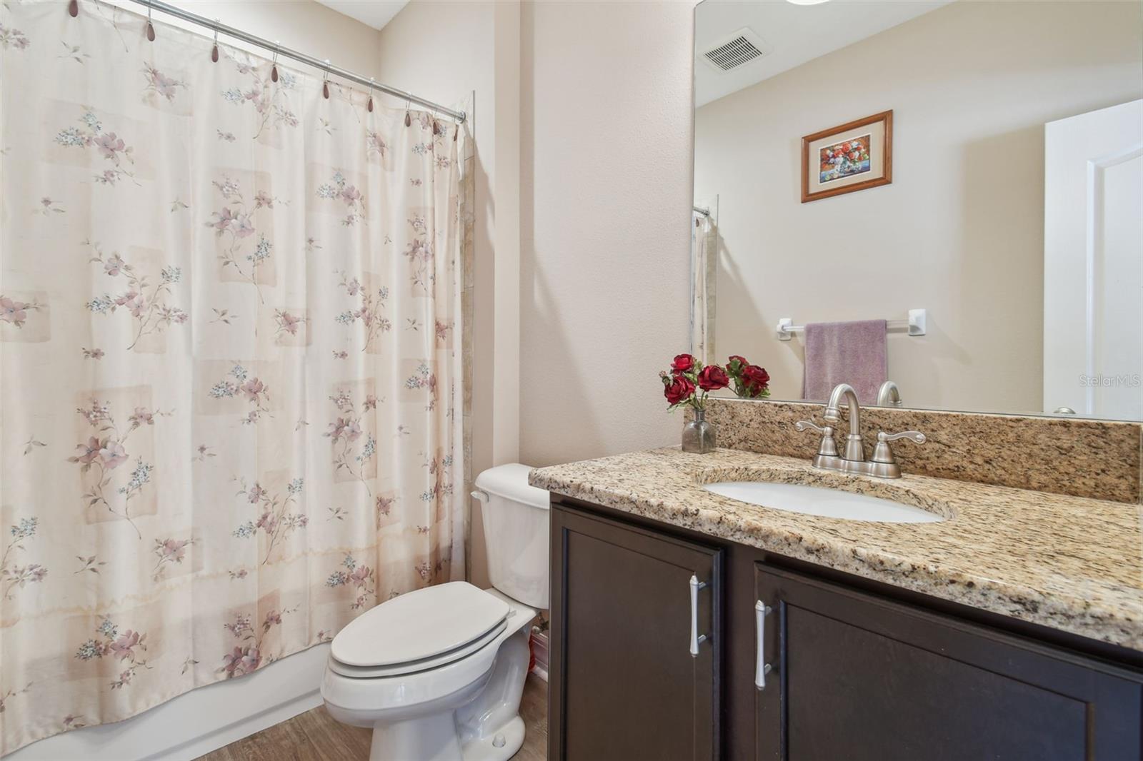 2566 LAKE MANOR DR — photo 30