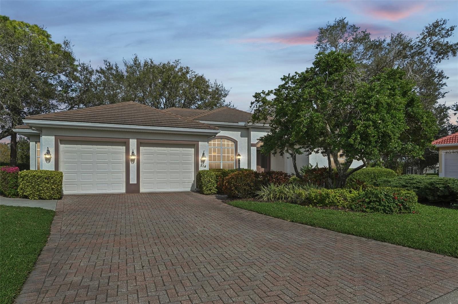 514 SUMMERFIELD WAY — photo 3