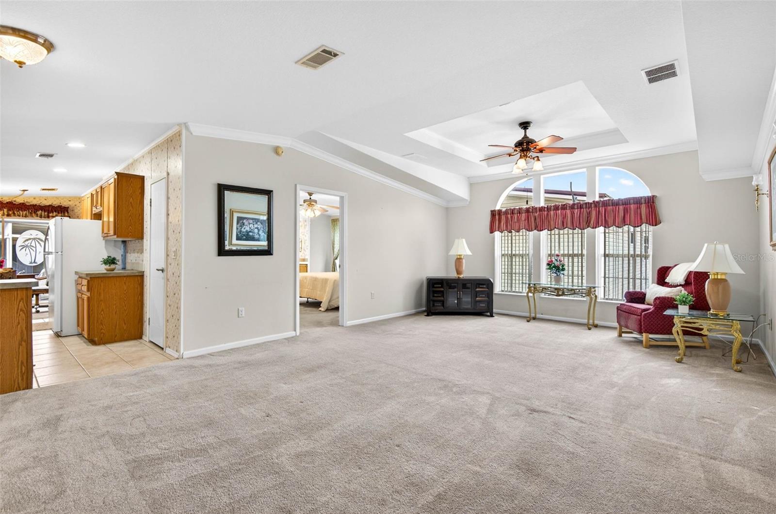 10047 EQUITY AVE — photo 4