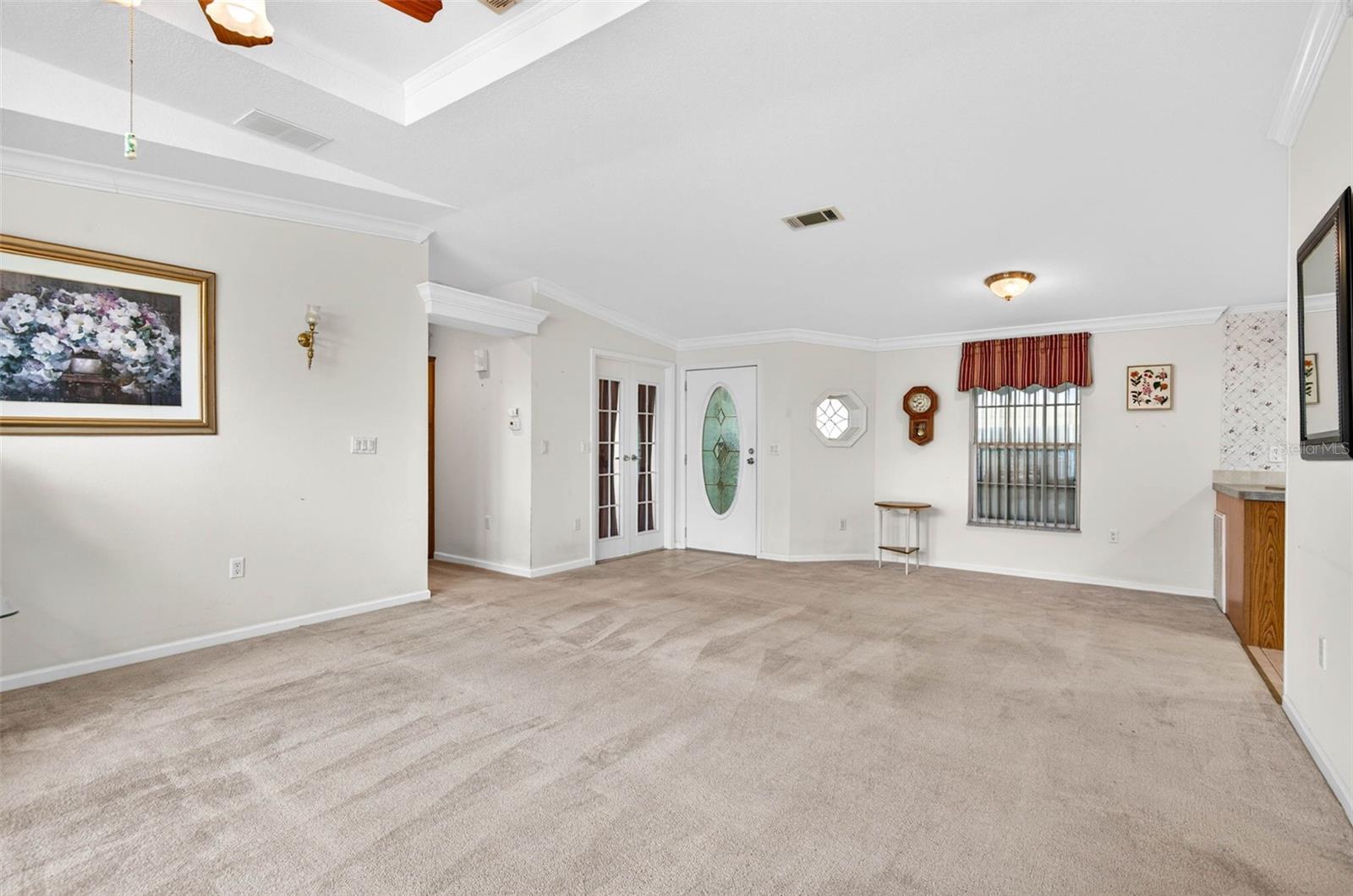 10047 EQUITY AVE — photo 7