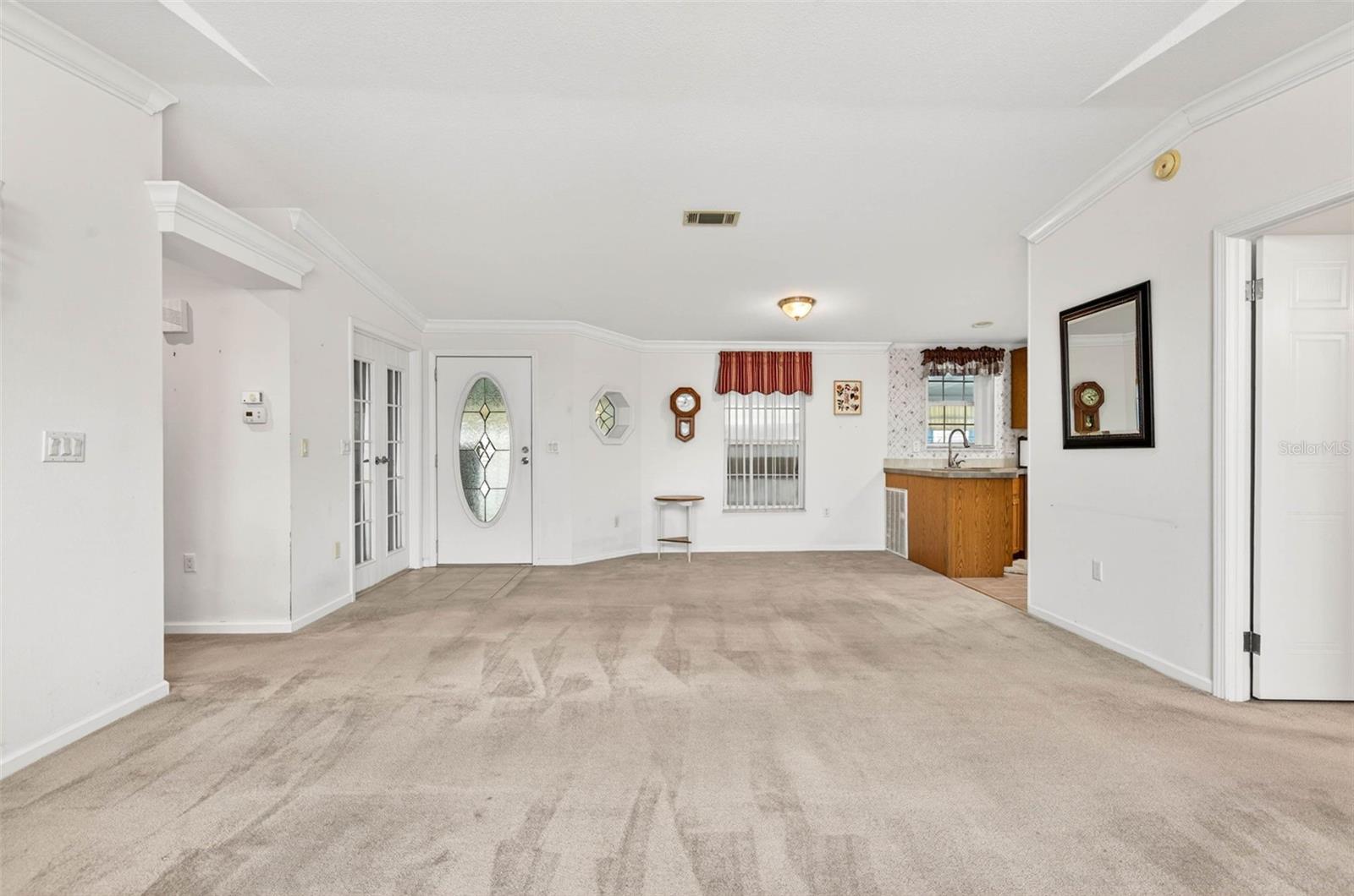 10047 EQUITY AVE — photo 8